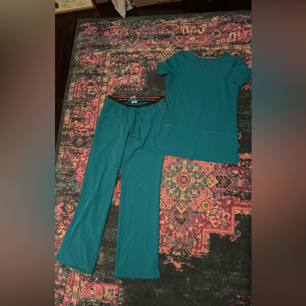 HeartSoul Scrub set- teal